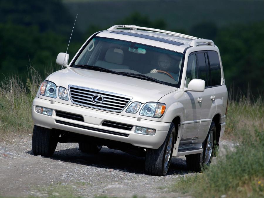  Lexus LX470 2005 года  (фото 24 из 27)